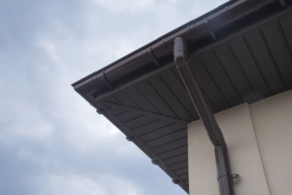 a roof of a house with rain gutter