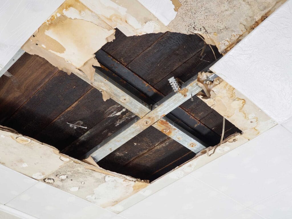 roof leak causes in Prescott Valley