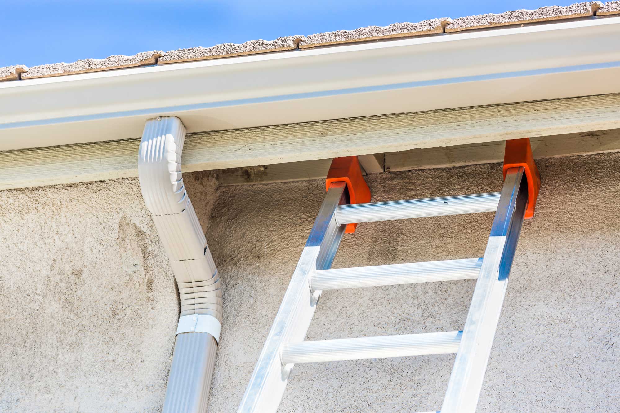 4 Signs It’s Time to Replace the Gutters on Your Home in Prescott Valley