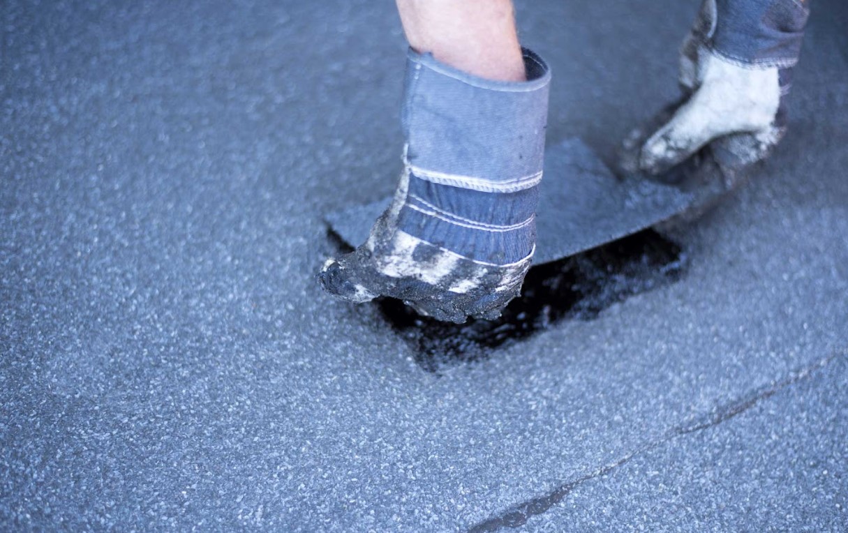 Dangers of DIY Roofing Projects in Phoenix