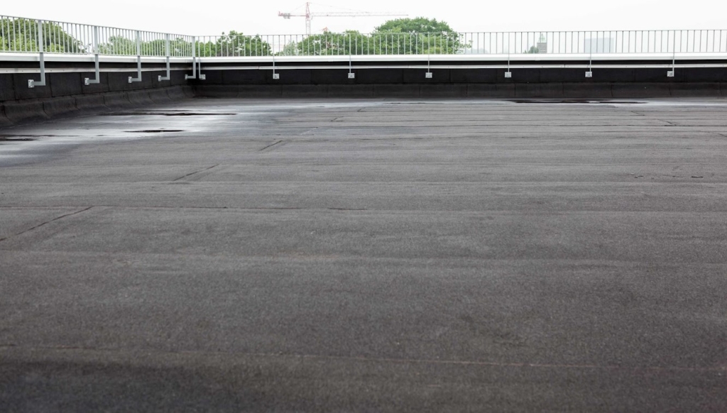 commercial asphalt shingle roofs, commercial asphalt roof options, types of flat asphalt roofs
