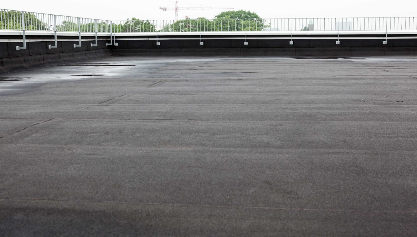 Guide to Commercial Asphalt Roofs